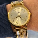 Relojes Q&Q Esqueleto en Pareja Dorado | Elegancia, Estilo y Conexión