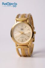 Relojes Q&Q Esqueleto en Pareja Dorado | Elegancia, Estilo y Conexión - Image 8